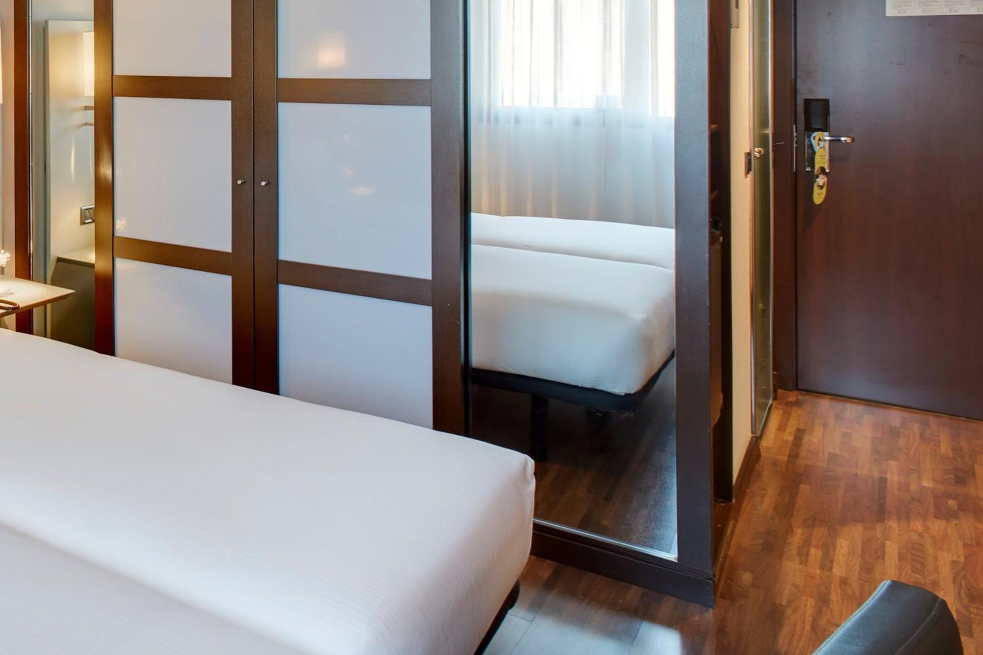 Hotel Sercotel Ciutat D'Alcoi Eksteriør billede