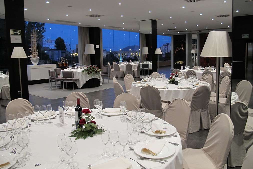 Hotel Sercotel Ciutat D'Alcoi Restaurant billede